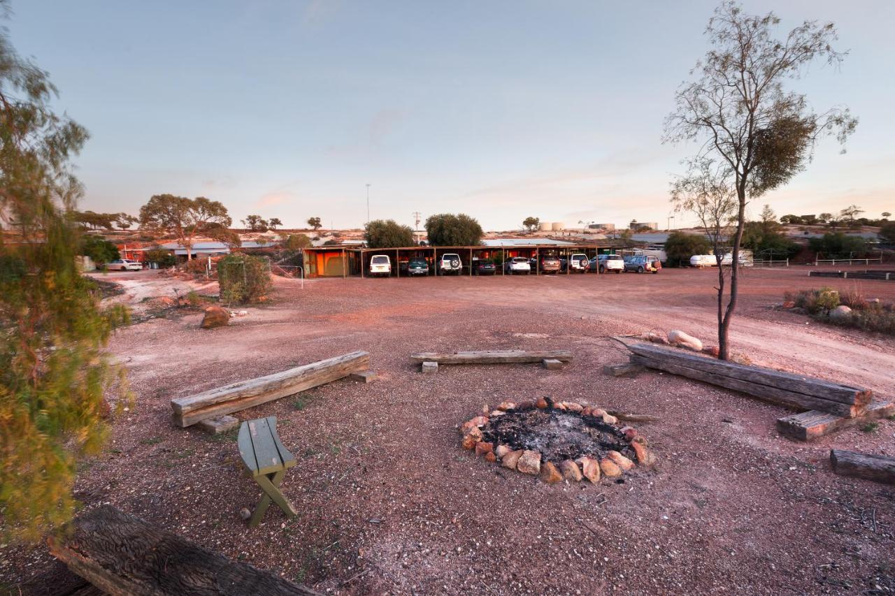 White Cliffs Underground Motel Exterior photo